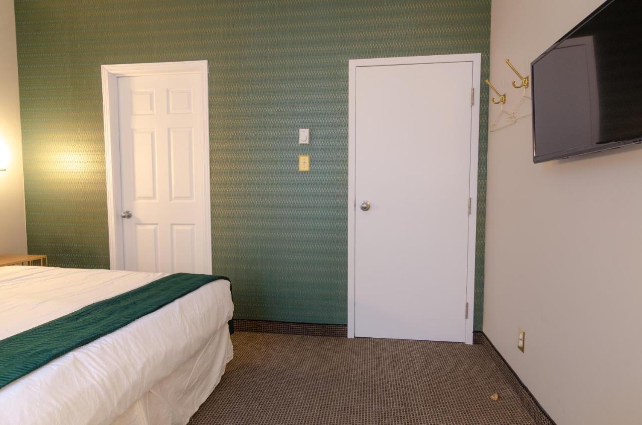 Chambre Double avec Patio