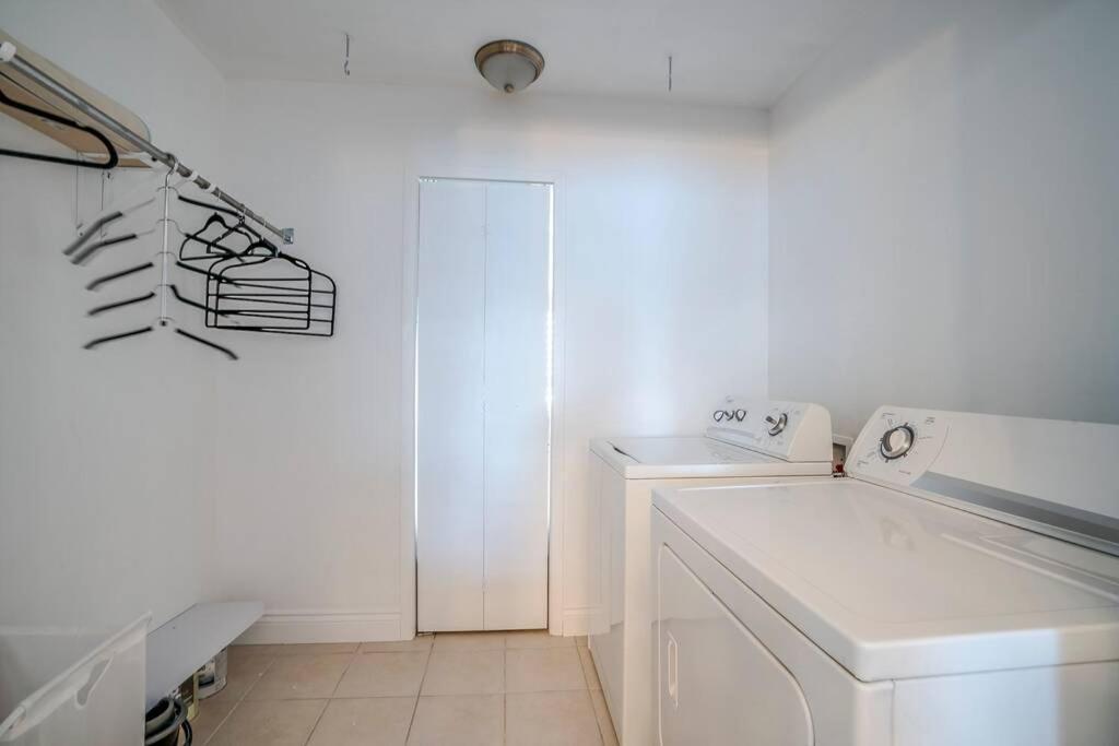 Two-Bedroom Apartment,1616480641:JPEG