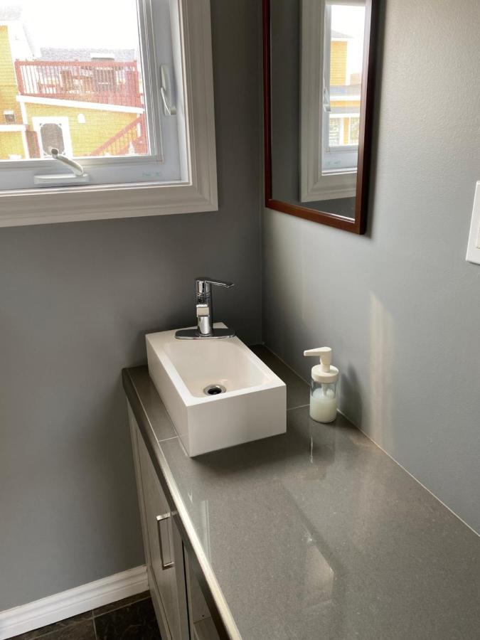 Small Double Room Kitchenette