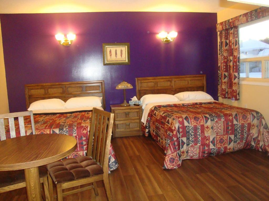 Chambre Double avec 2 Lits Doubles
