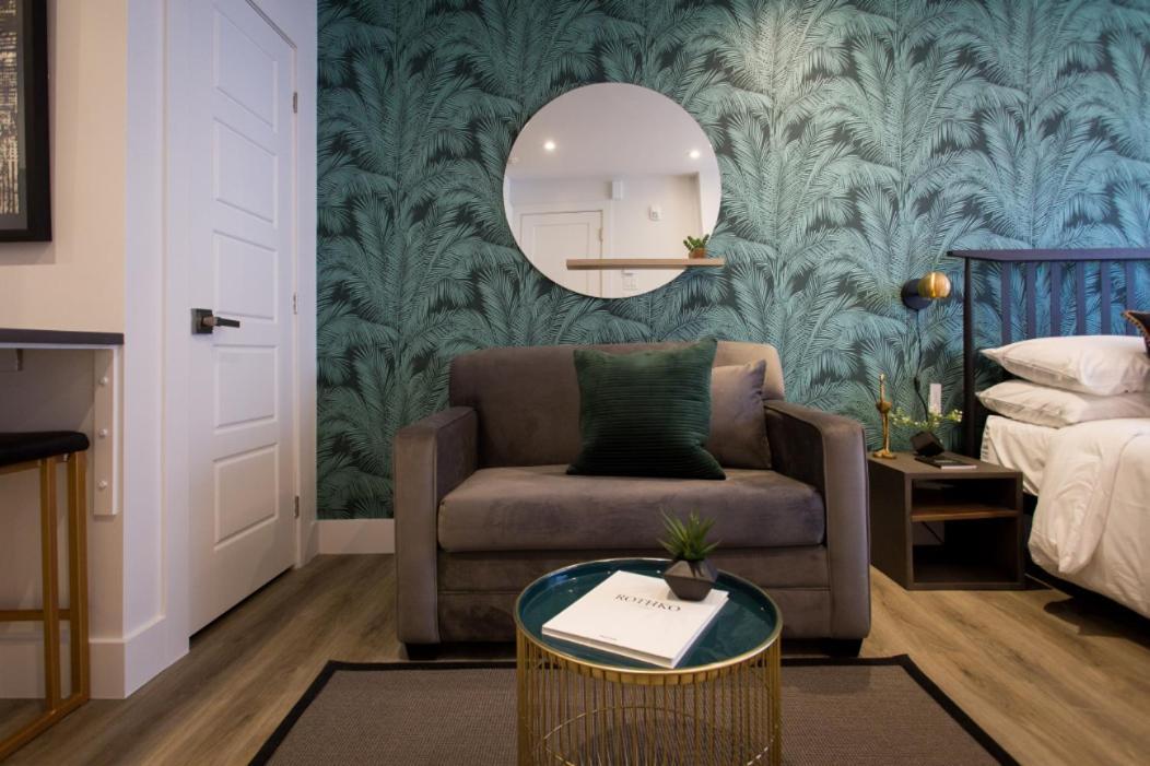 One-Bedroom Apartment,1758893558:JPEG