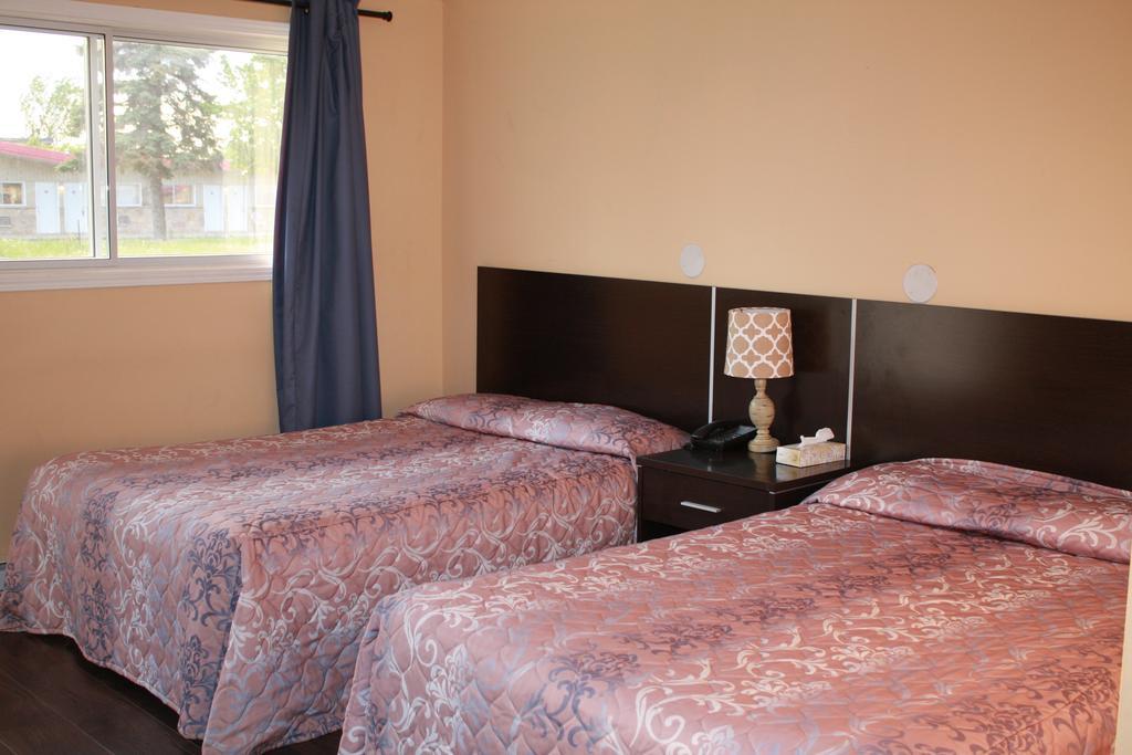 Chambre Double avec 2 Lits Doubles