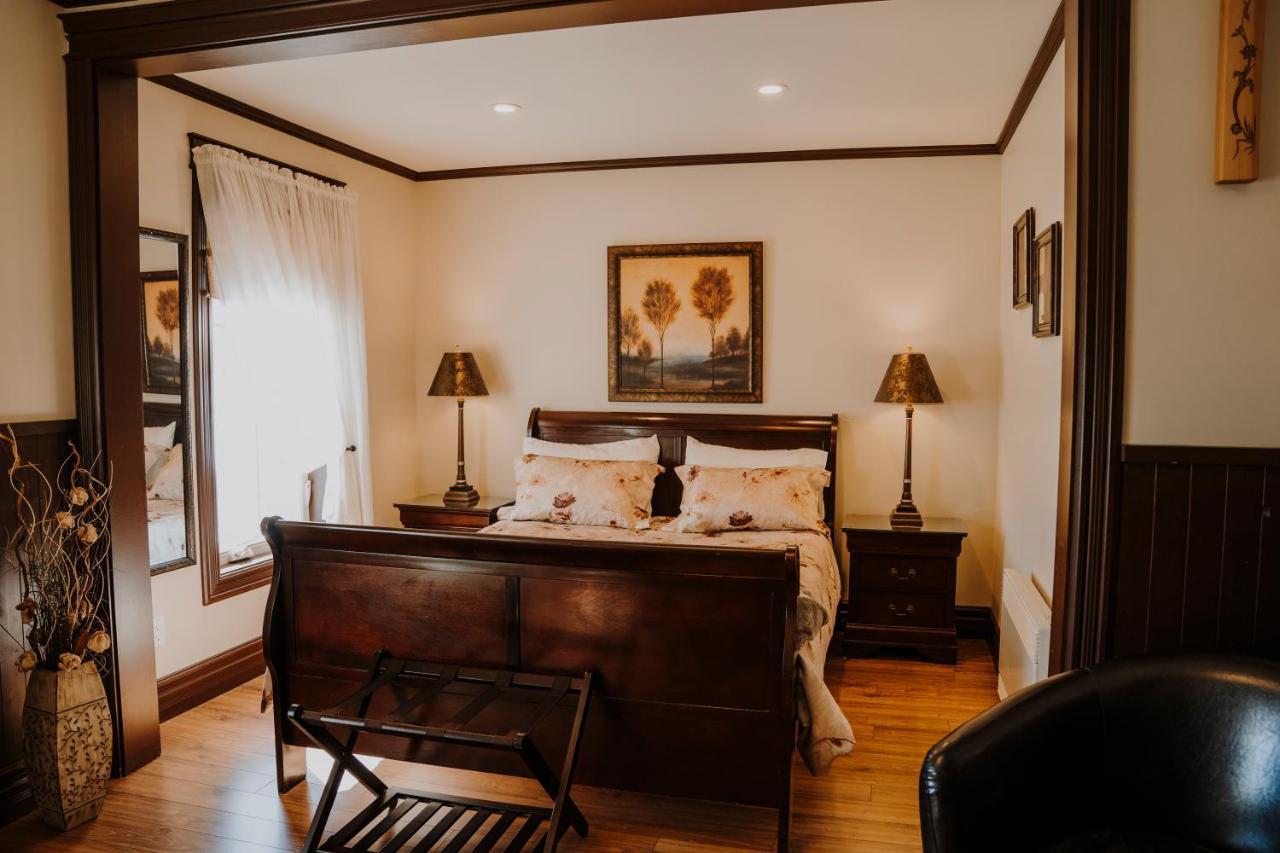 Standard Queen Room With Private bathroom - Foliole,1247596417:JPEG