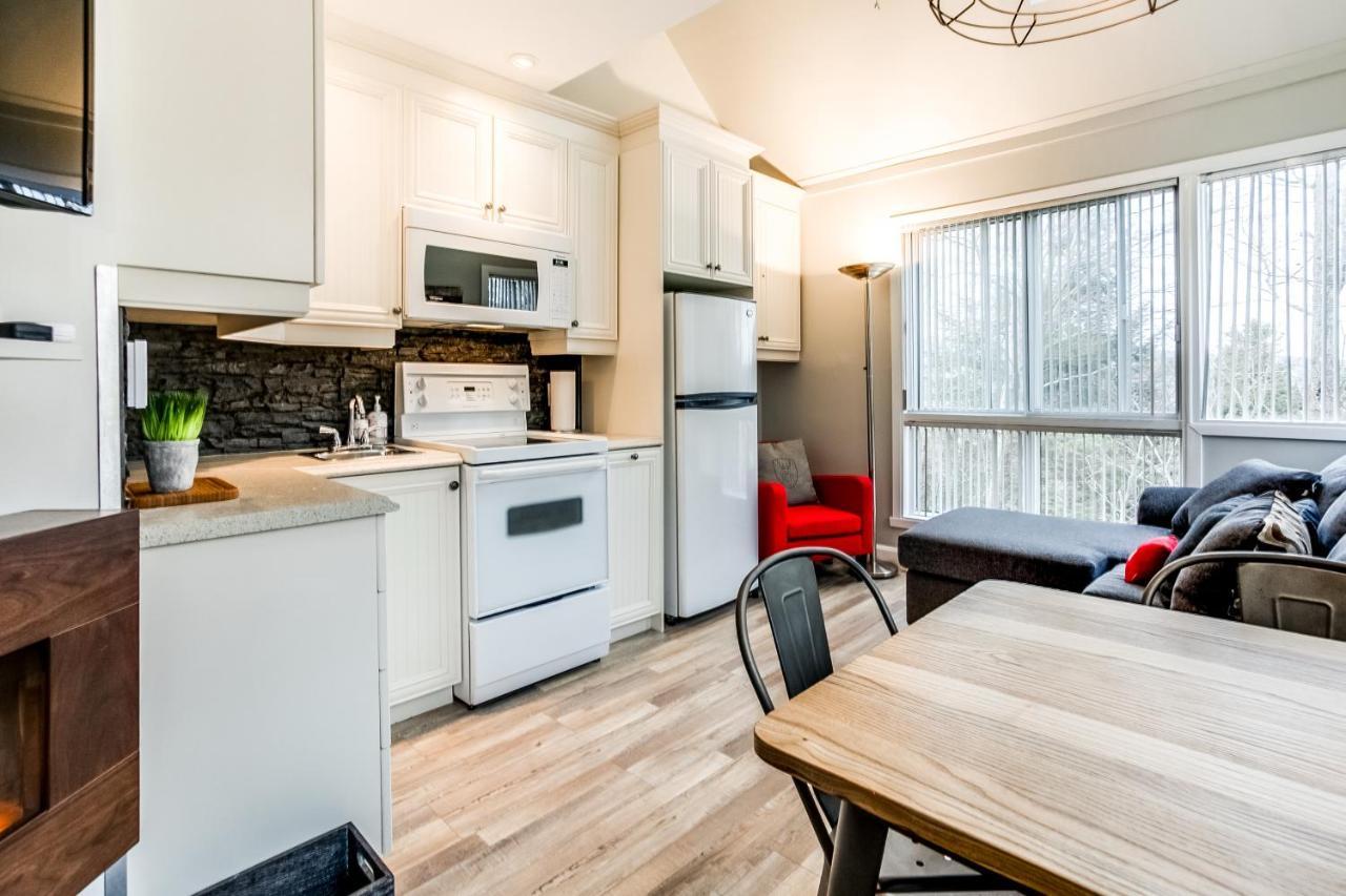 One-Bedroom Apartment,1266385066:JPEG