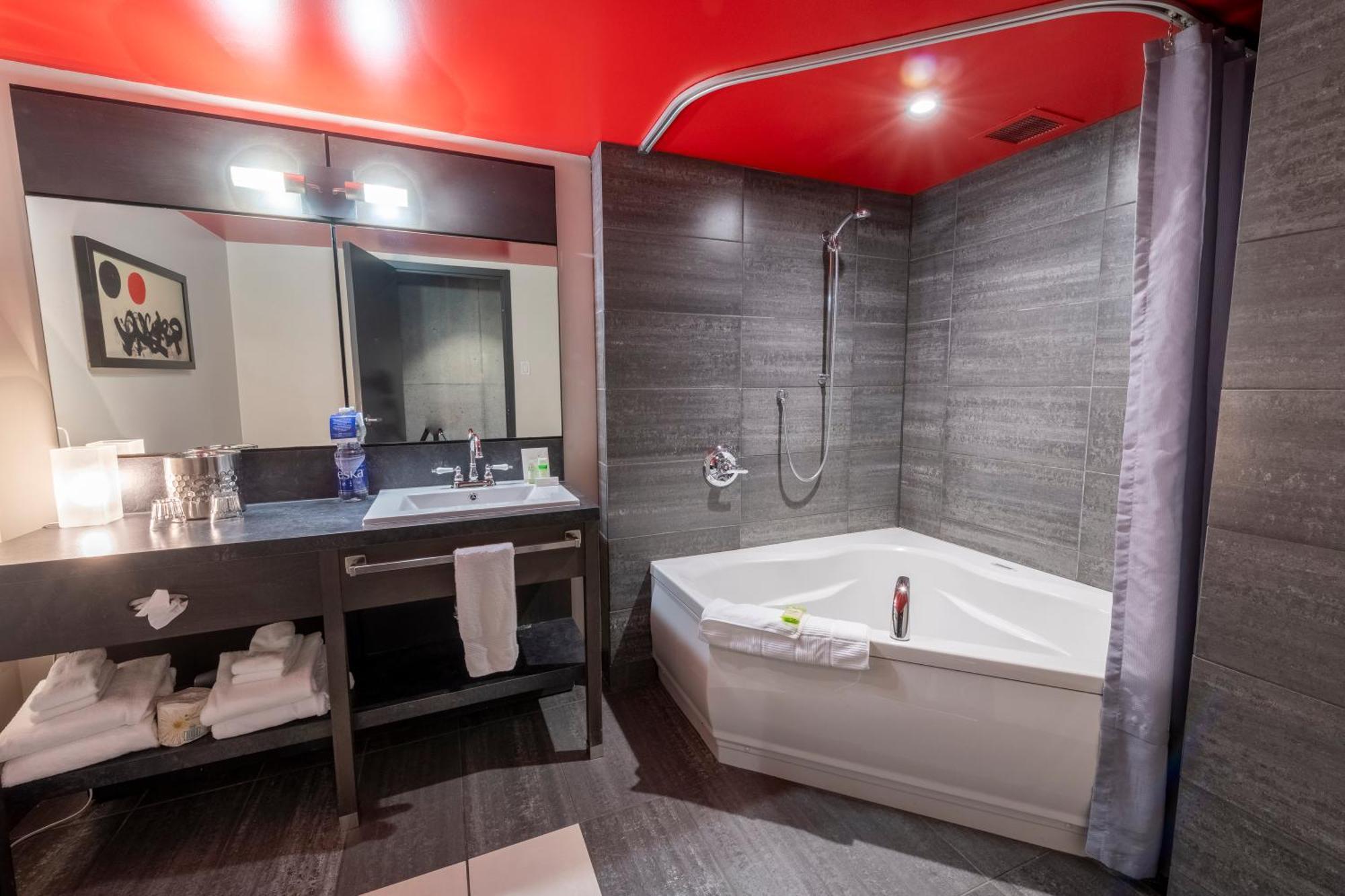 Prestige Suite,1540423030:JPEG
