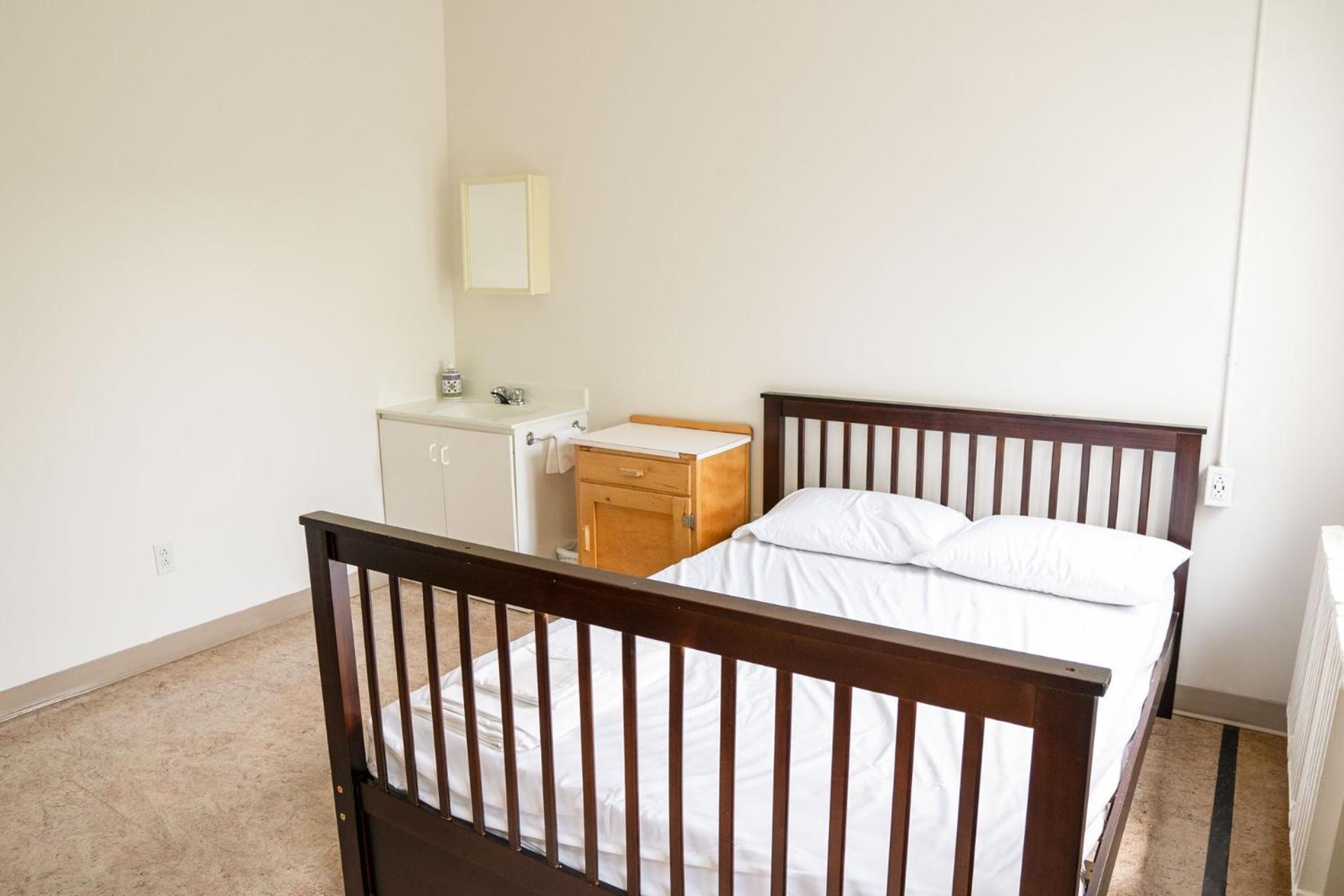 Chambre Double avec Salle de Bains Commune
