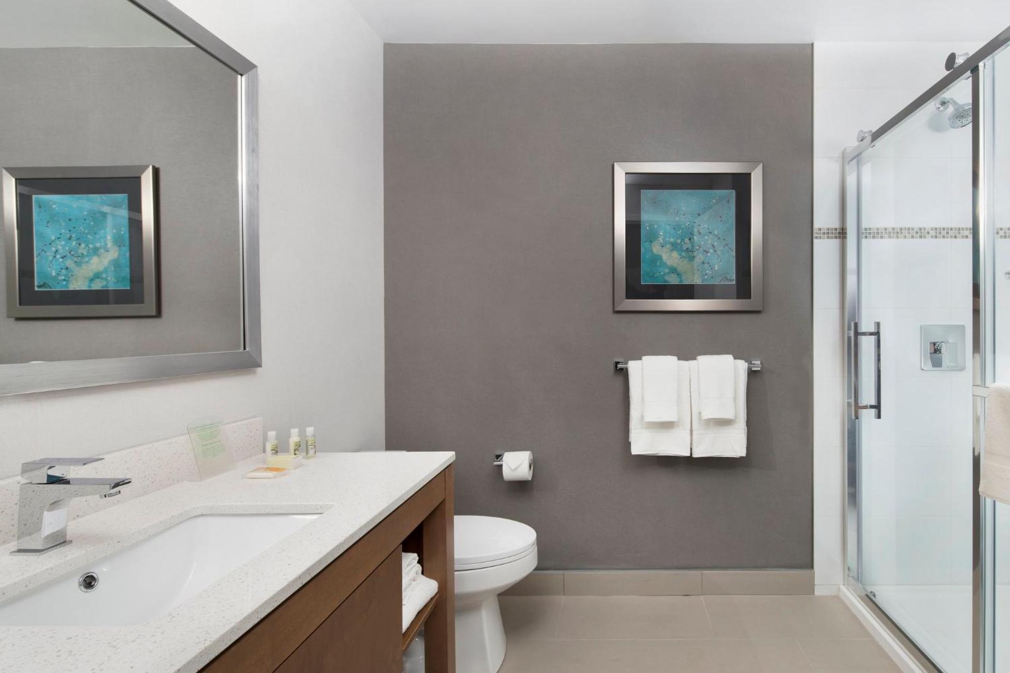 Quarto Queen Standard com 2 Camas Queen-size