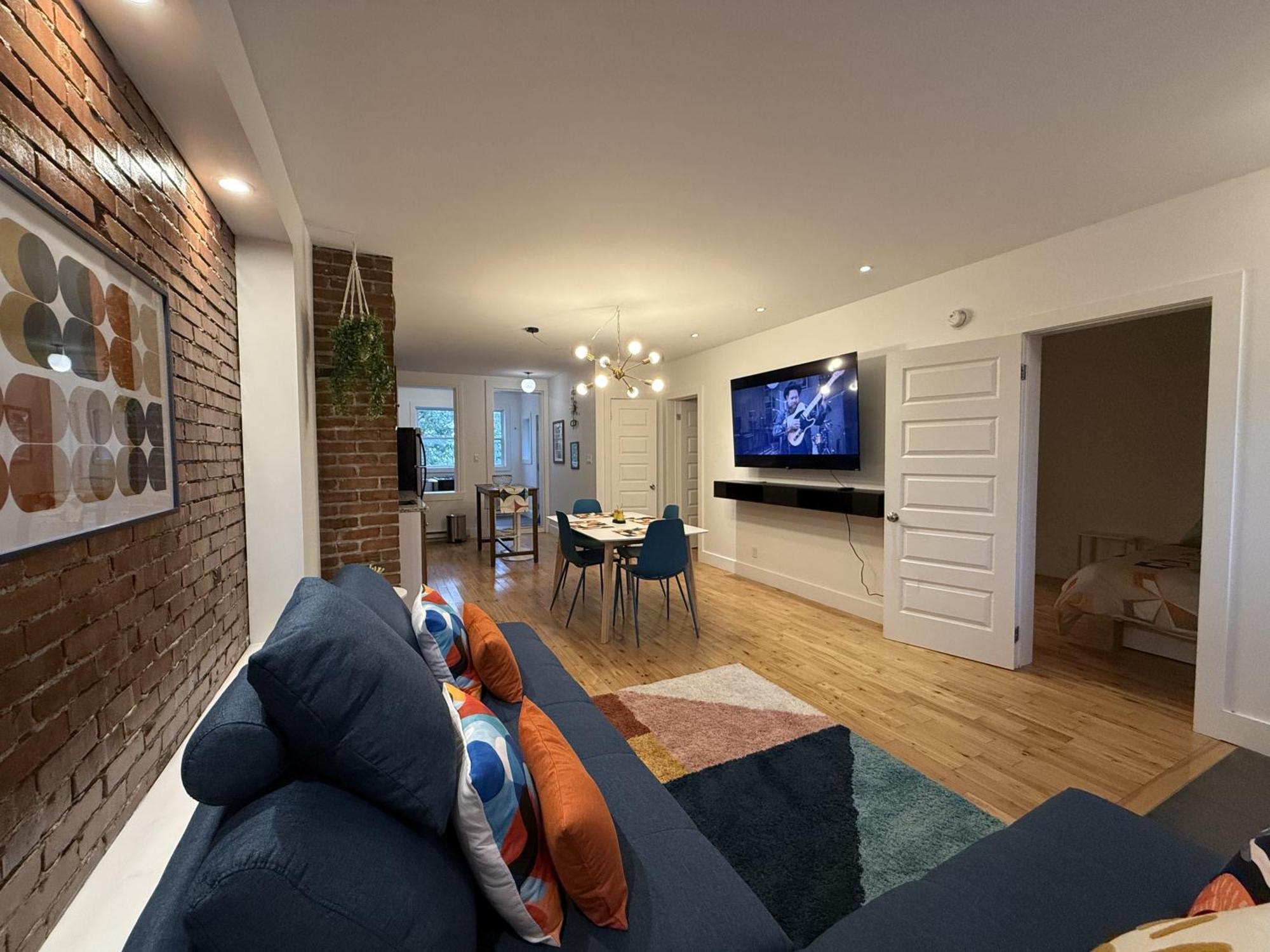 Two-Bedroom Apartment,1640444482:JPEG