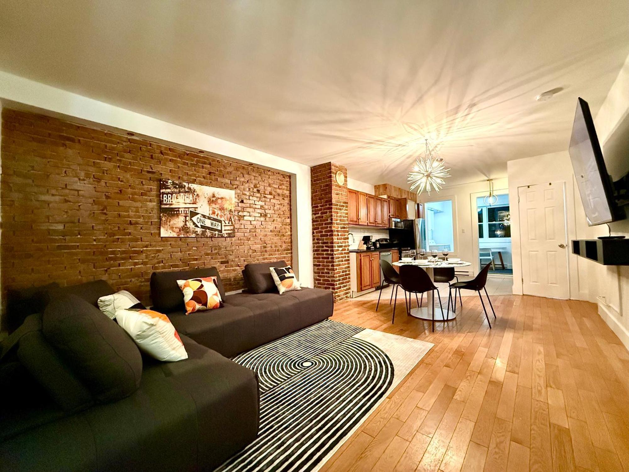 Two-Bedroom Apartment,1640444496:JPEG
