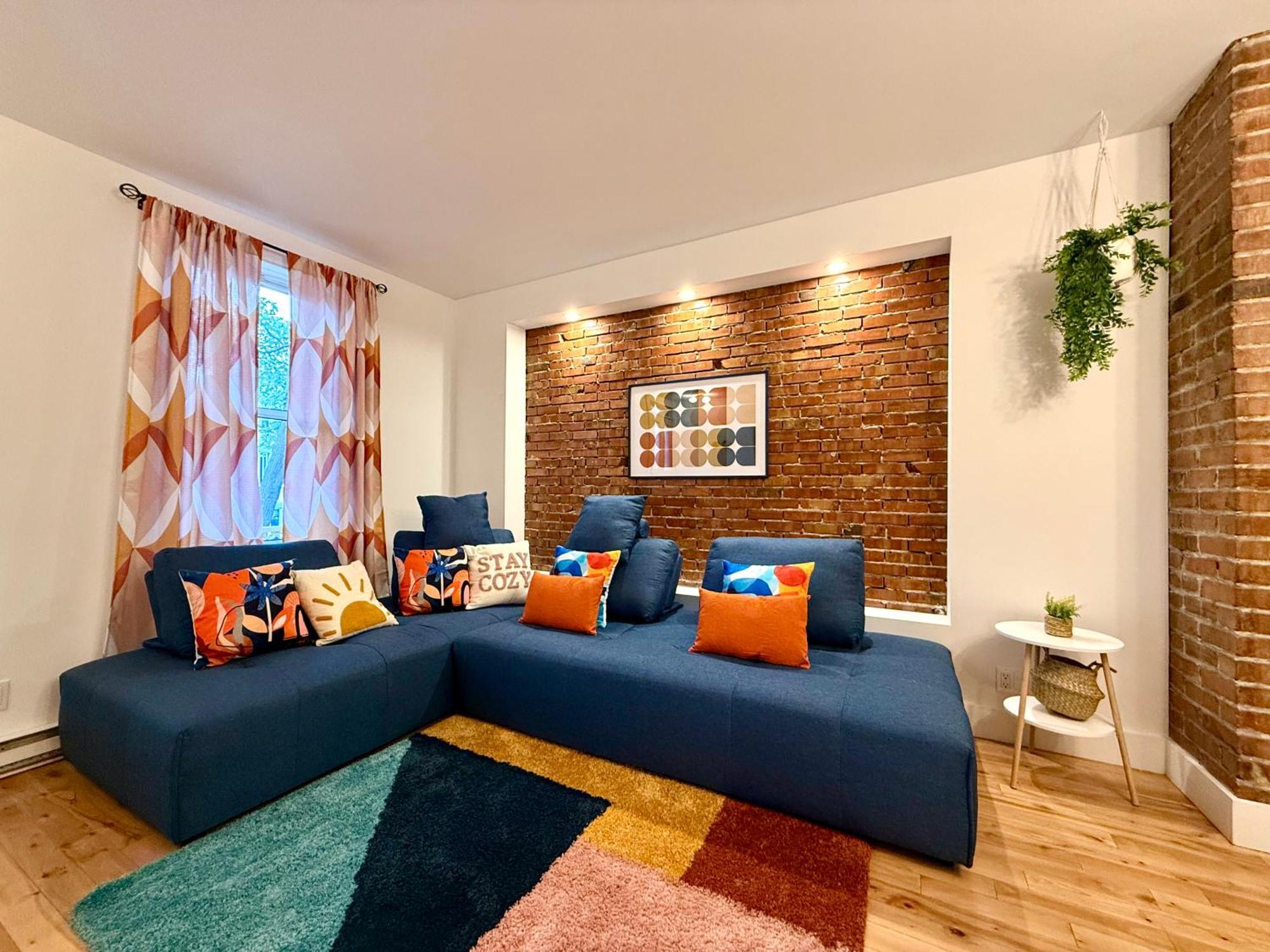 Two-Bedroom Apartment,1640444497:JPEG