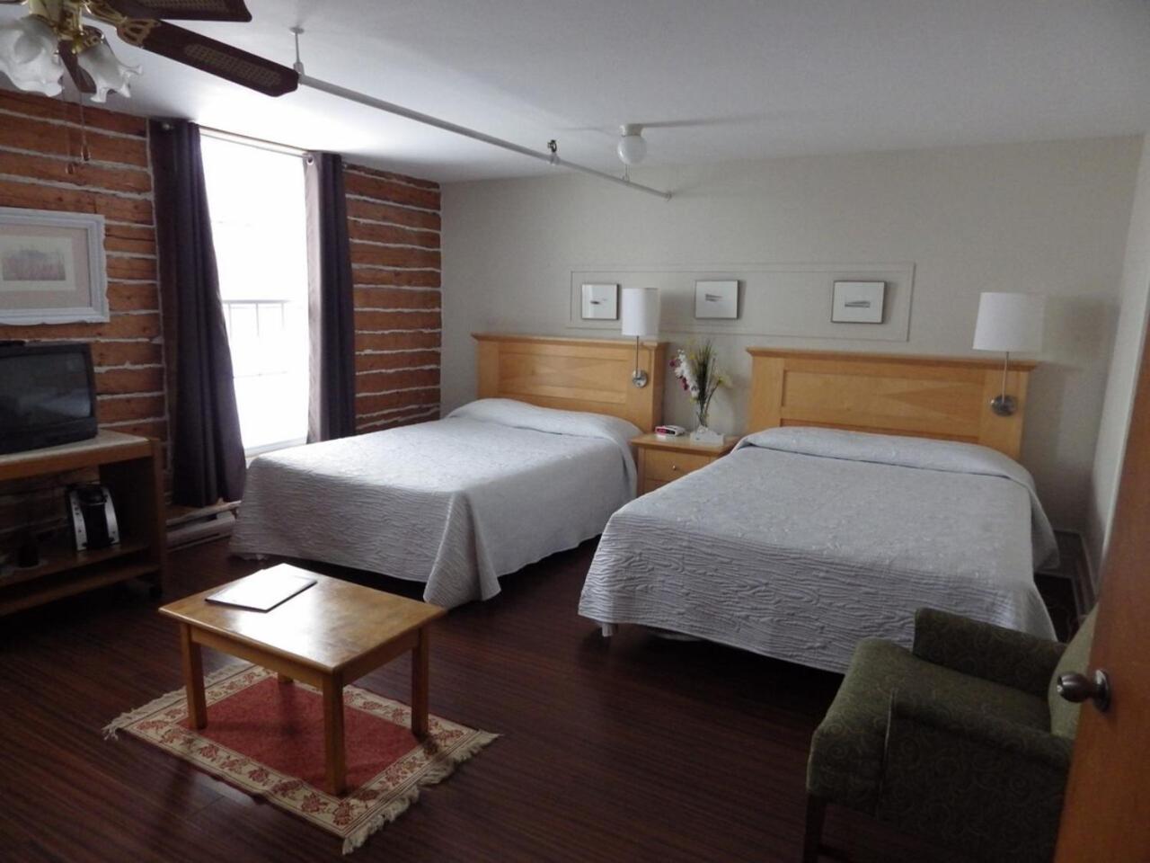 Chambre Quadruple avec Balcon