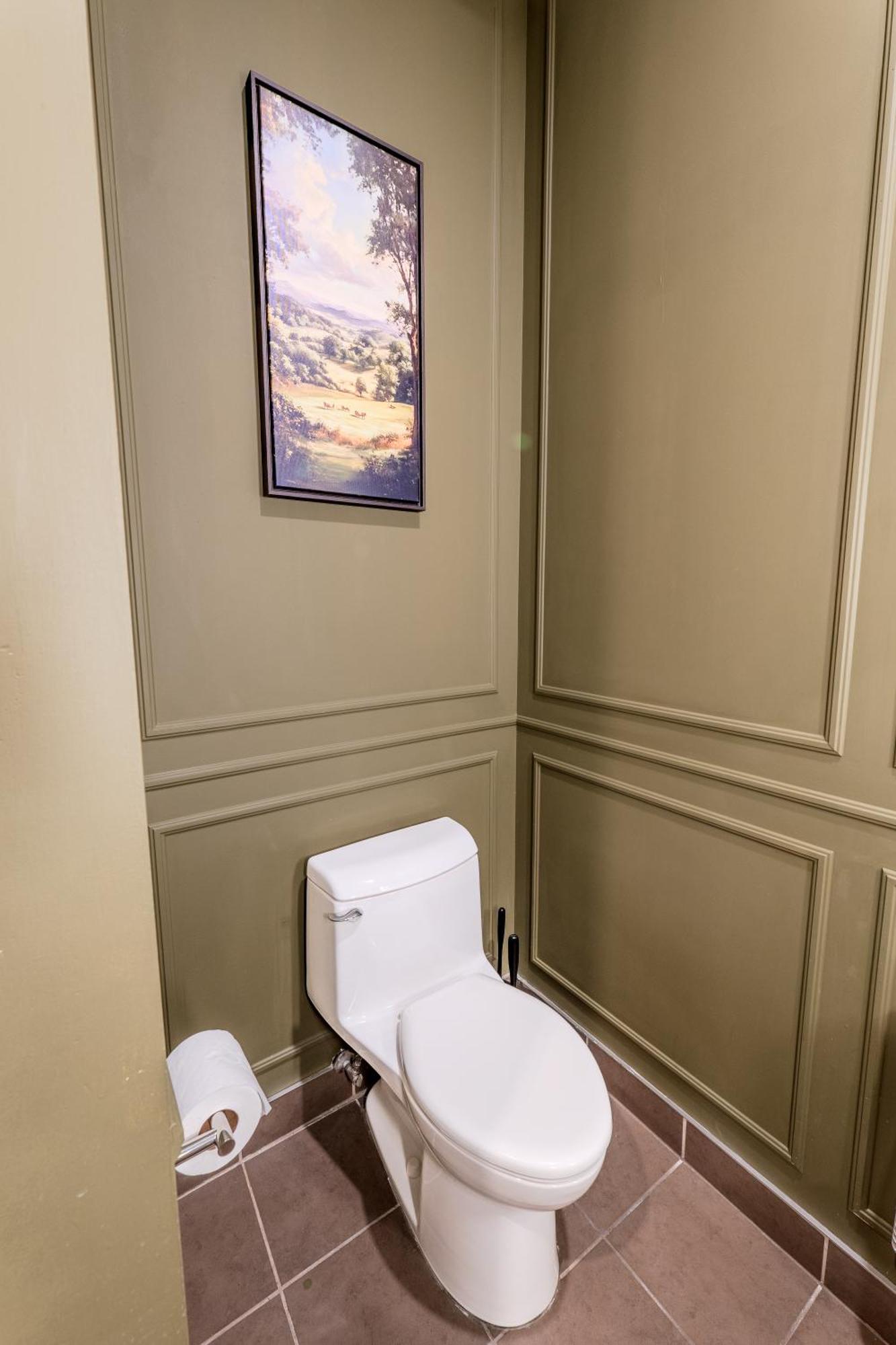 Deluxe Queen Studio