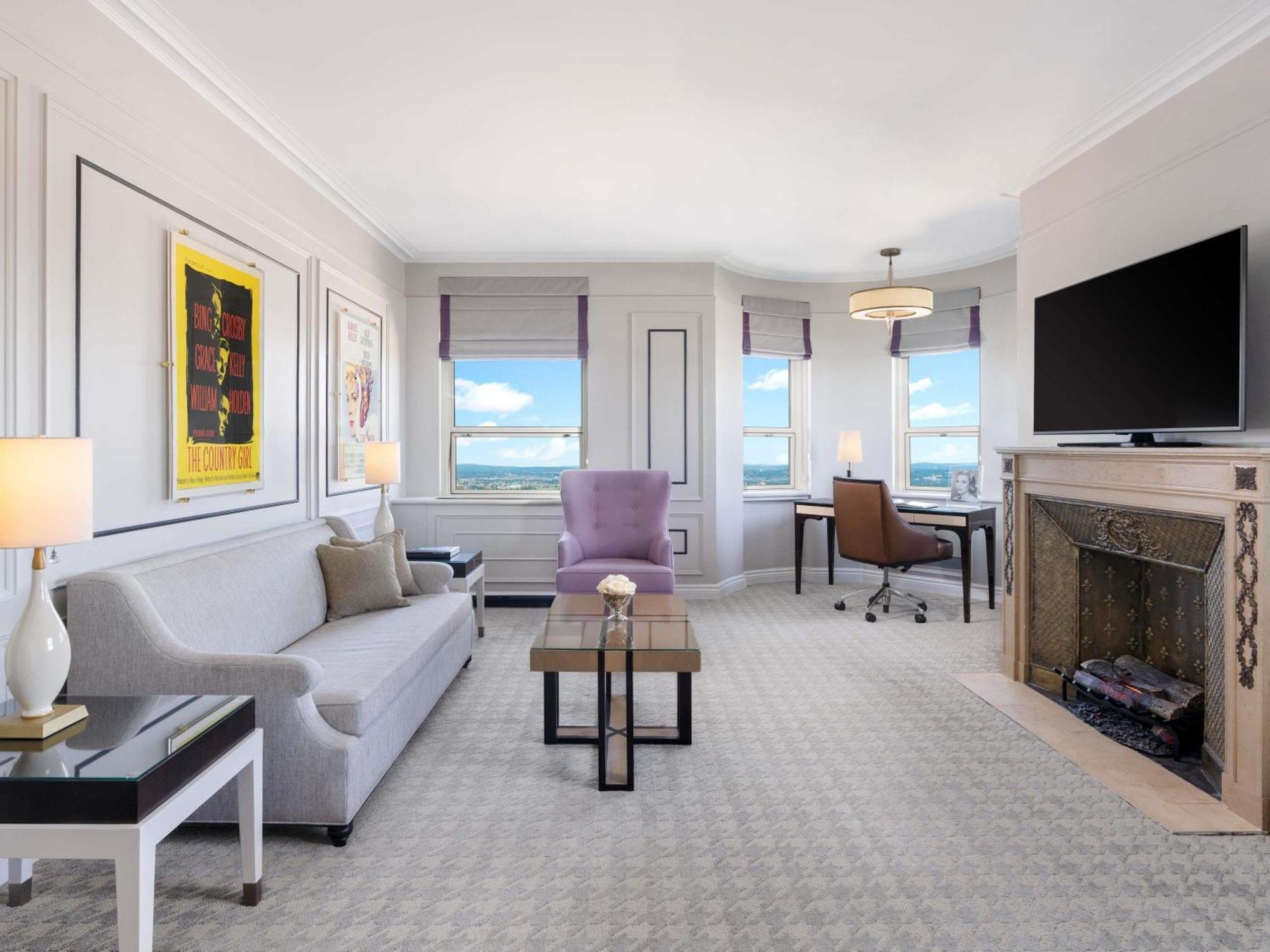 Signature Fairmont Gold One Bedroom Suite
