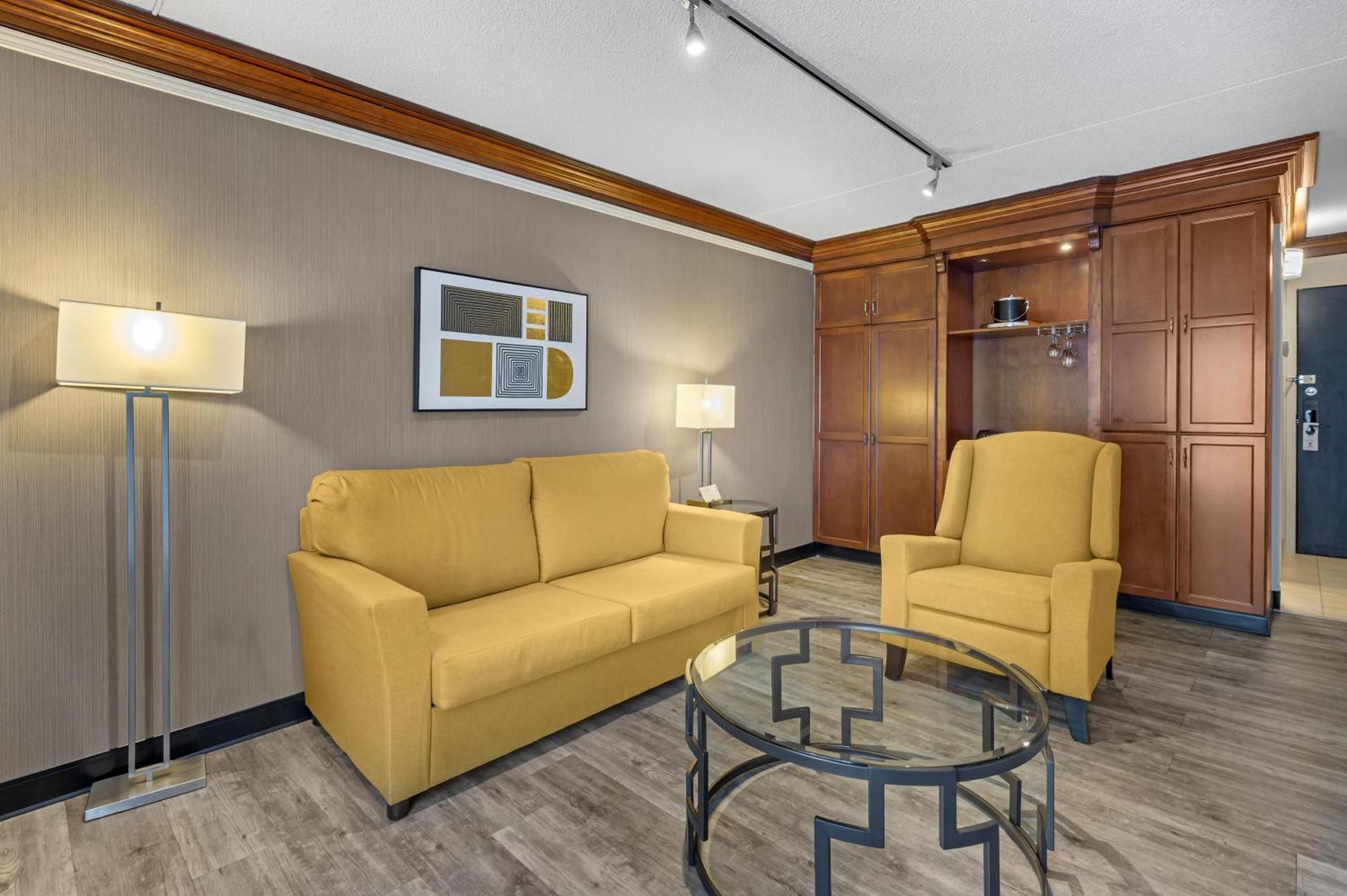 Suite Lit Queen-Size – Non-Fumeurs