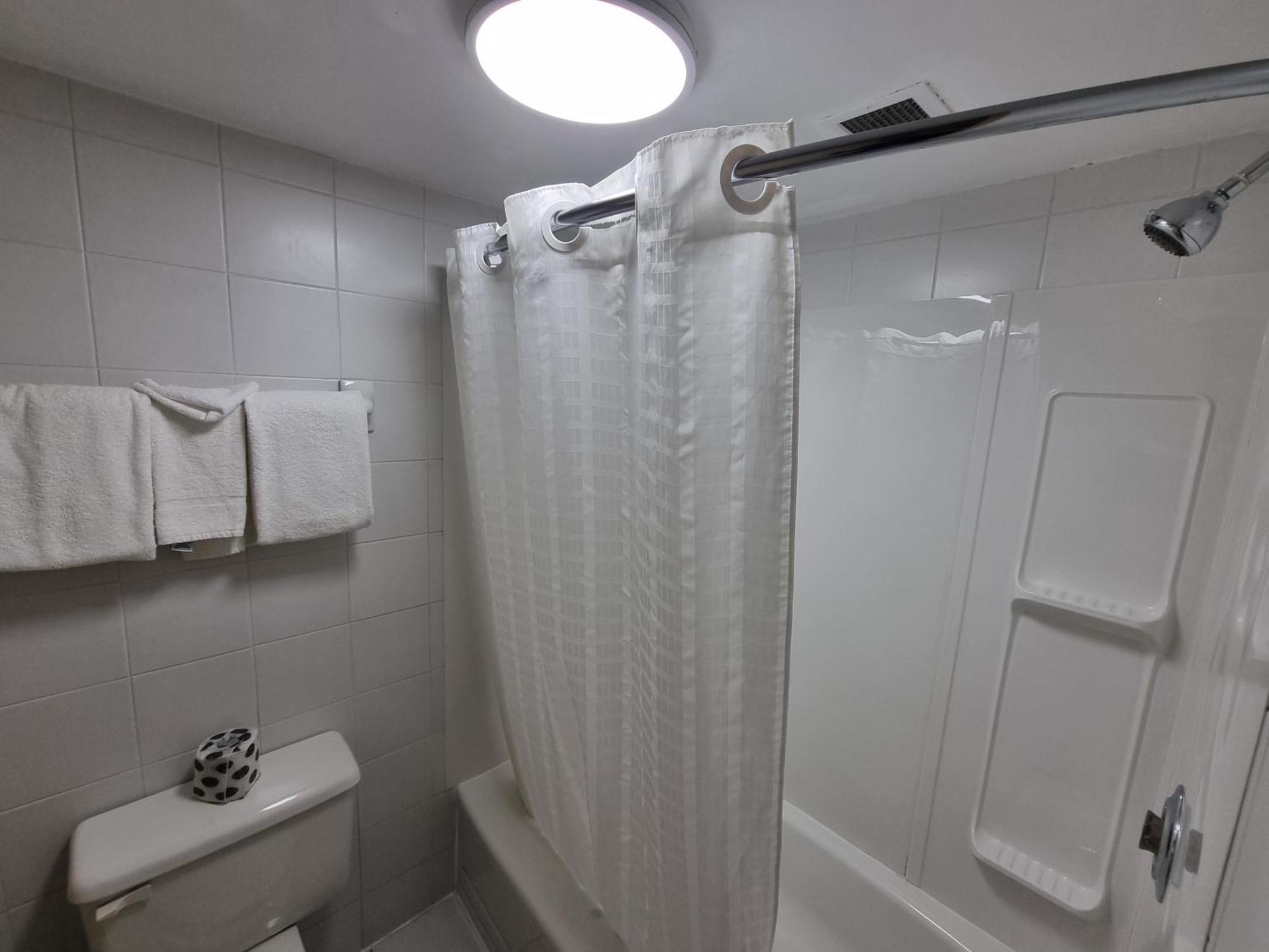 Chambre Lit King-Size - Non-Fumeurs