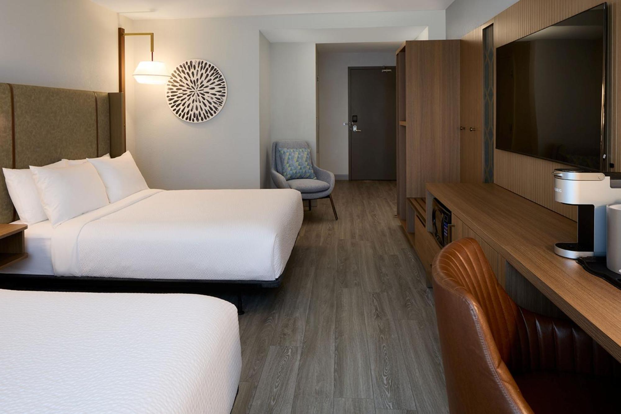 Standard Room with Two Queen Beds