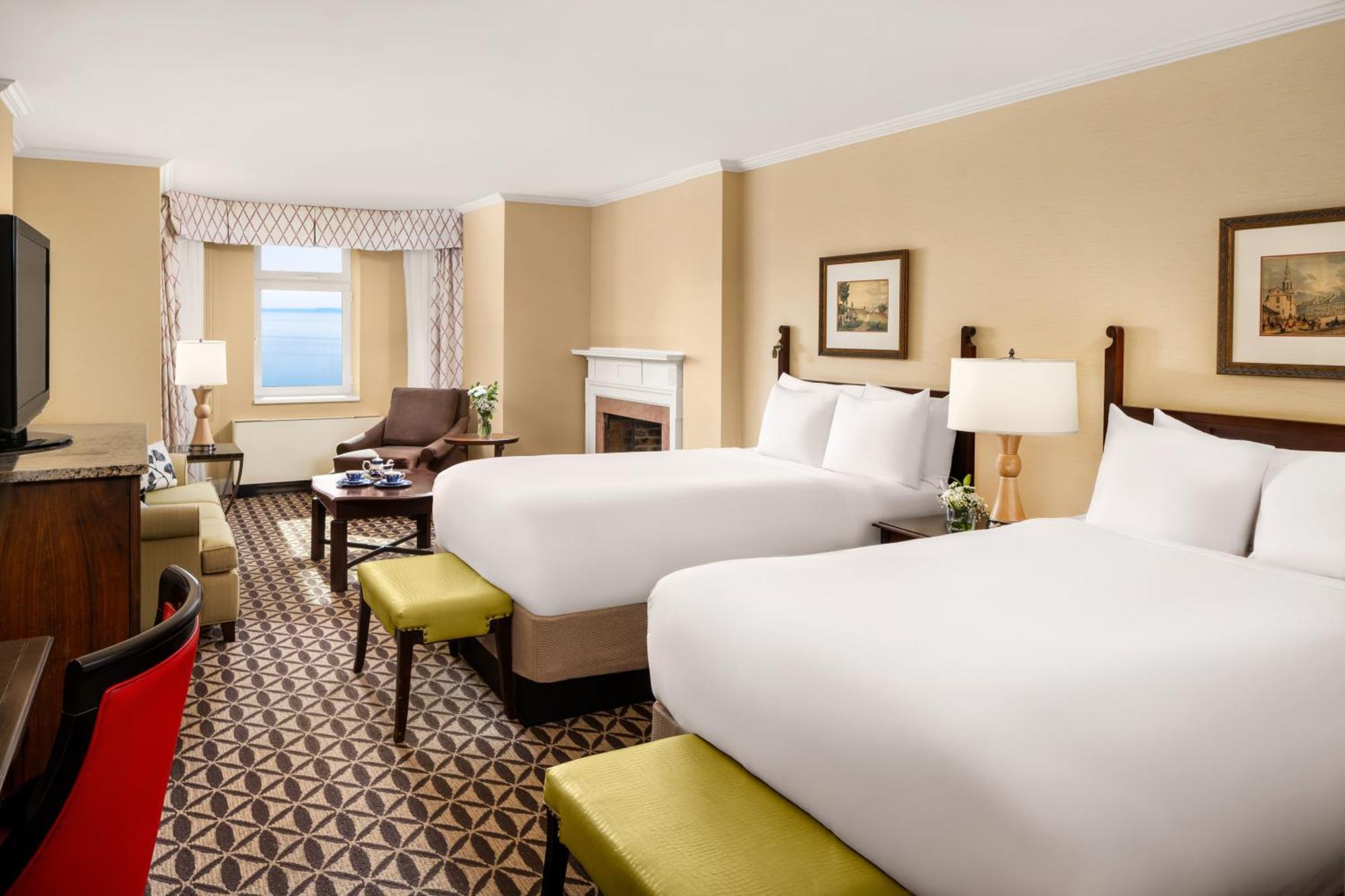 Deluxe Double Room with Two Double Beds and View