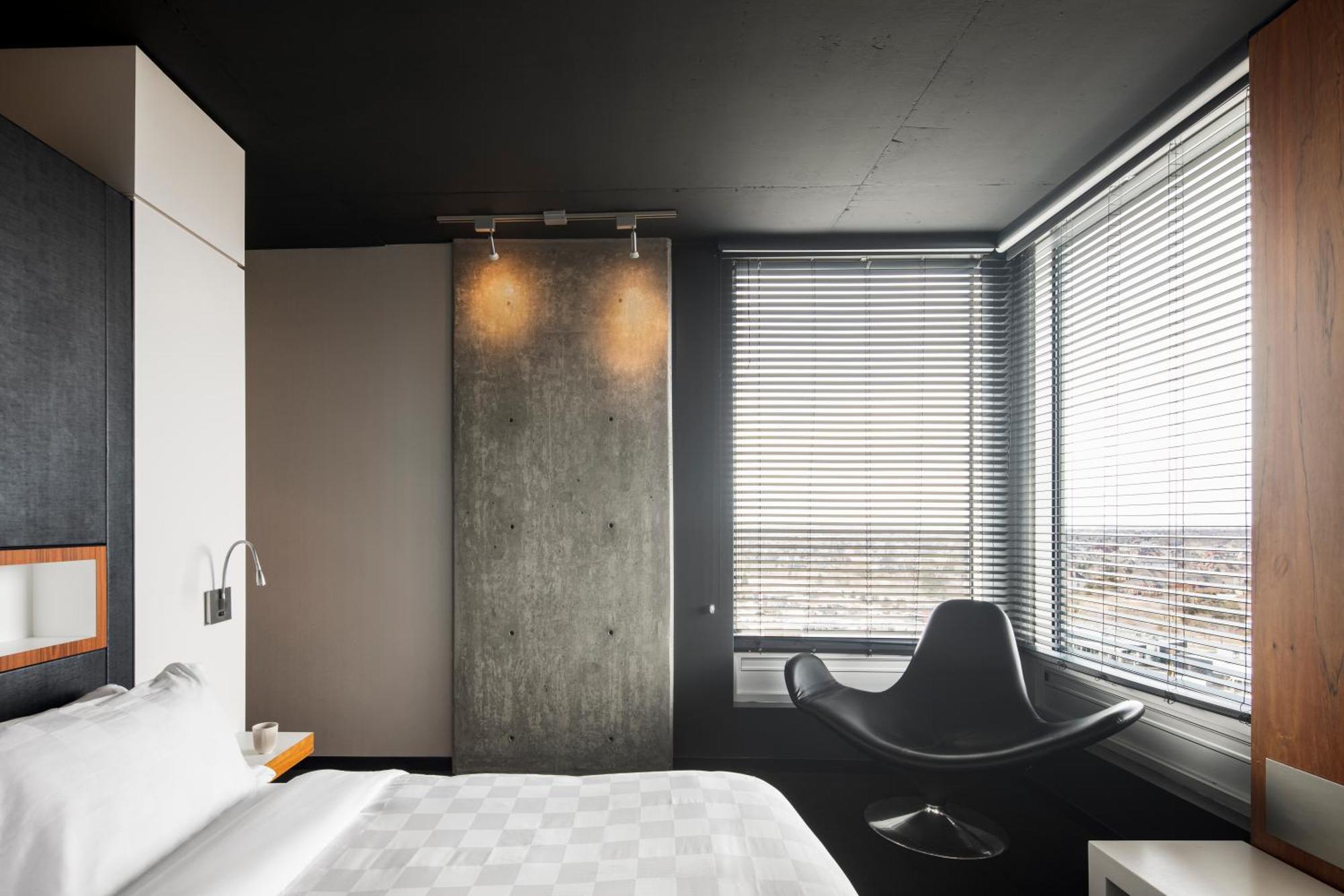 Large Double Room,1769536147:JPEG