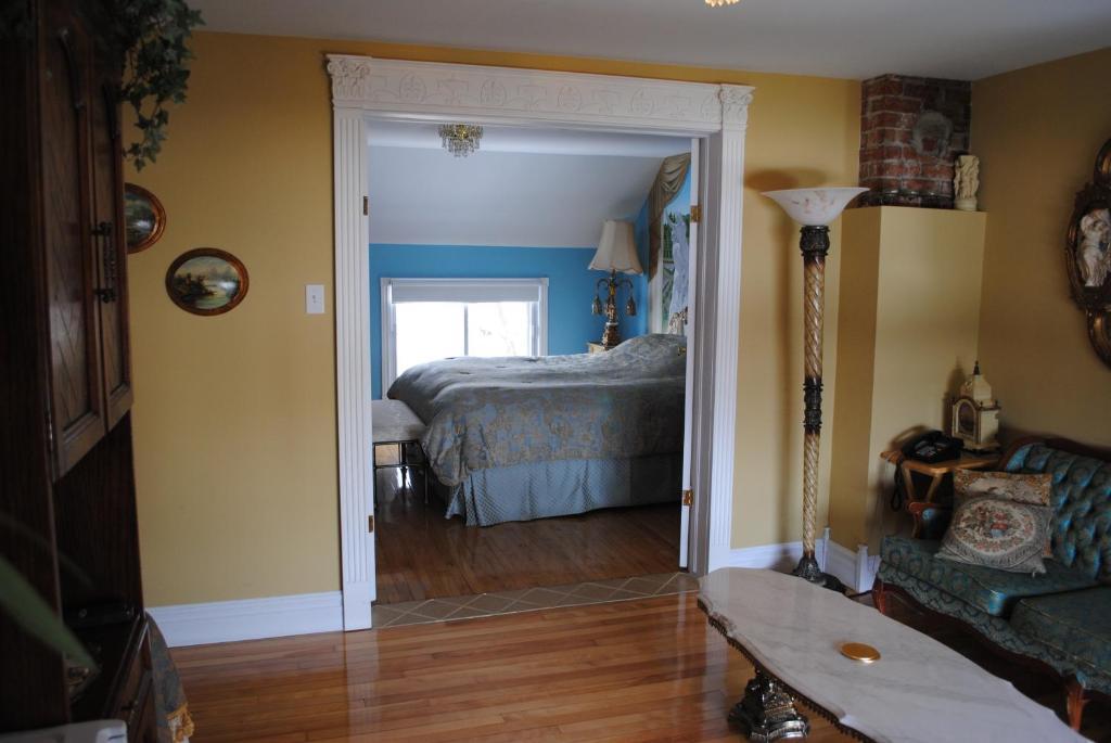 King Suite