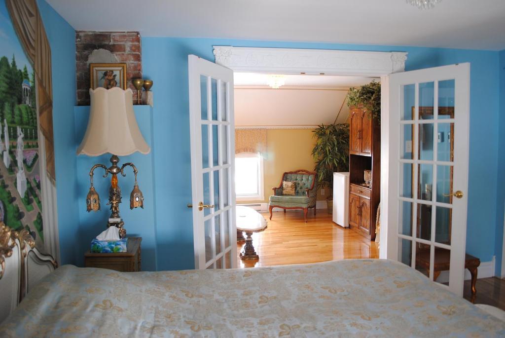 King Suite