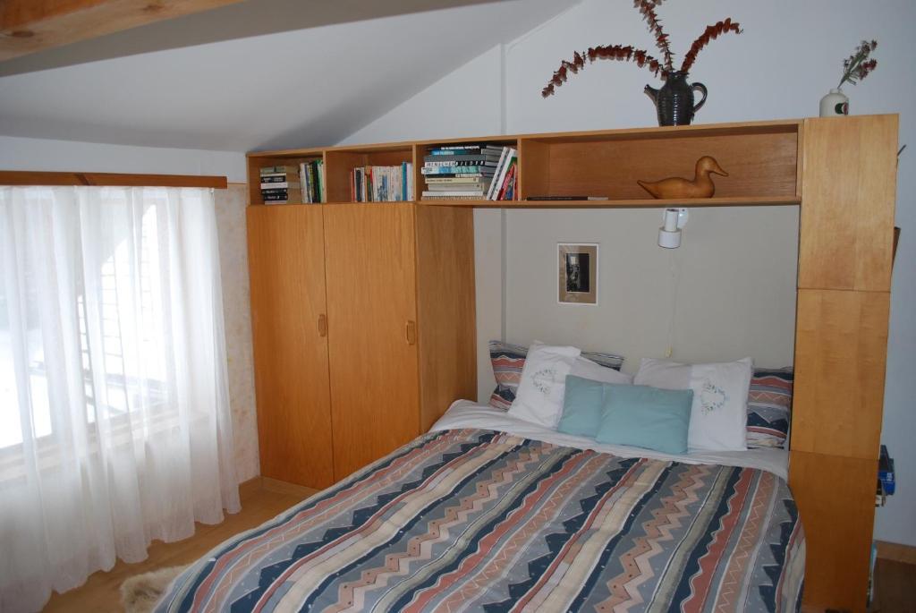 Queen Room with Single Bed,24868071:JPEG