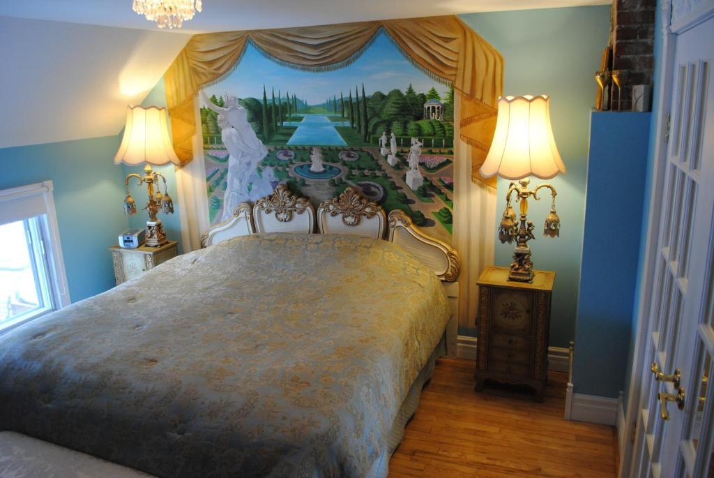 King Suite