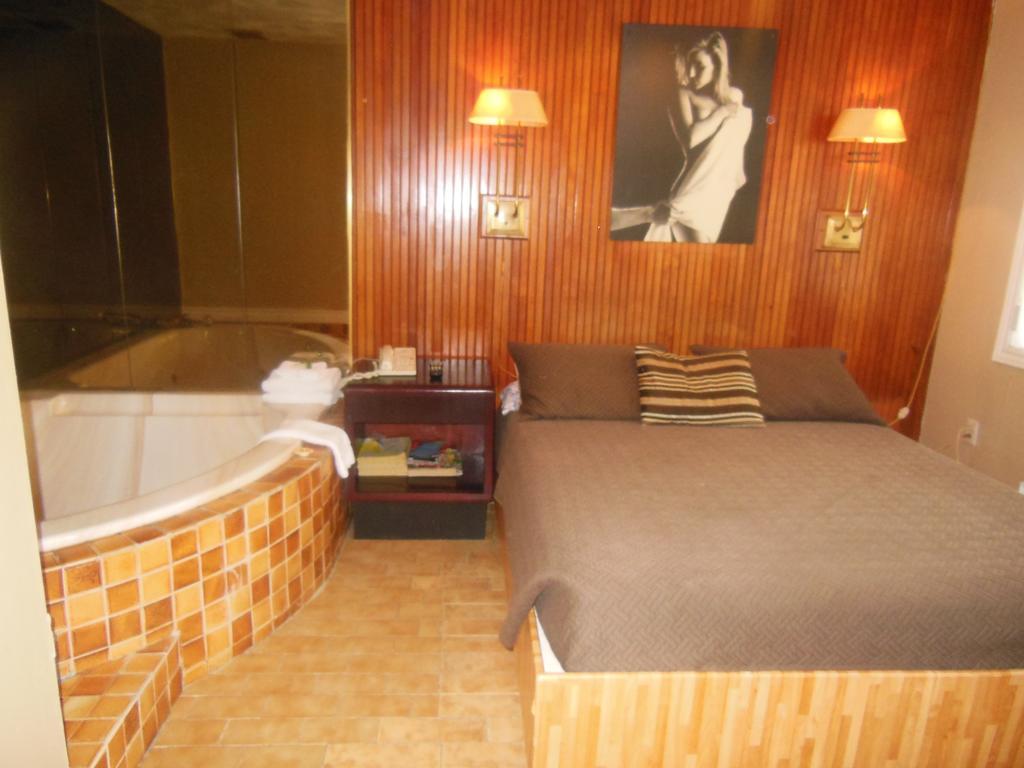 Suíte Deluxe com Banheira de Hidromassagem
