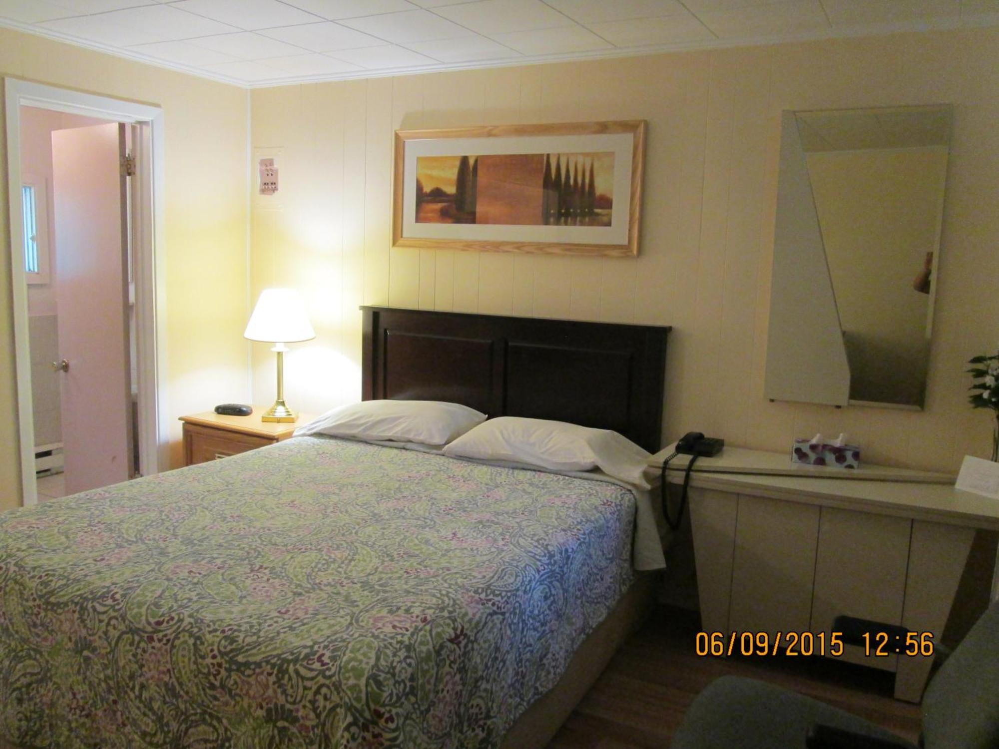 Zimmer mit Queensize-Bett