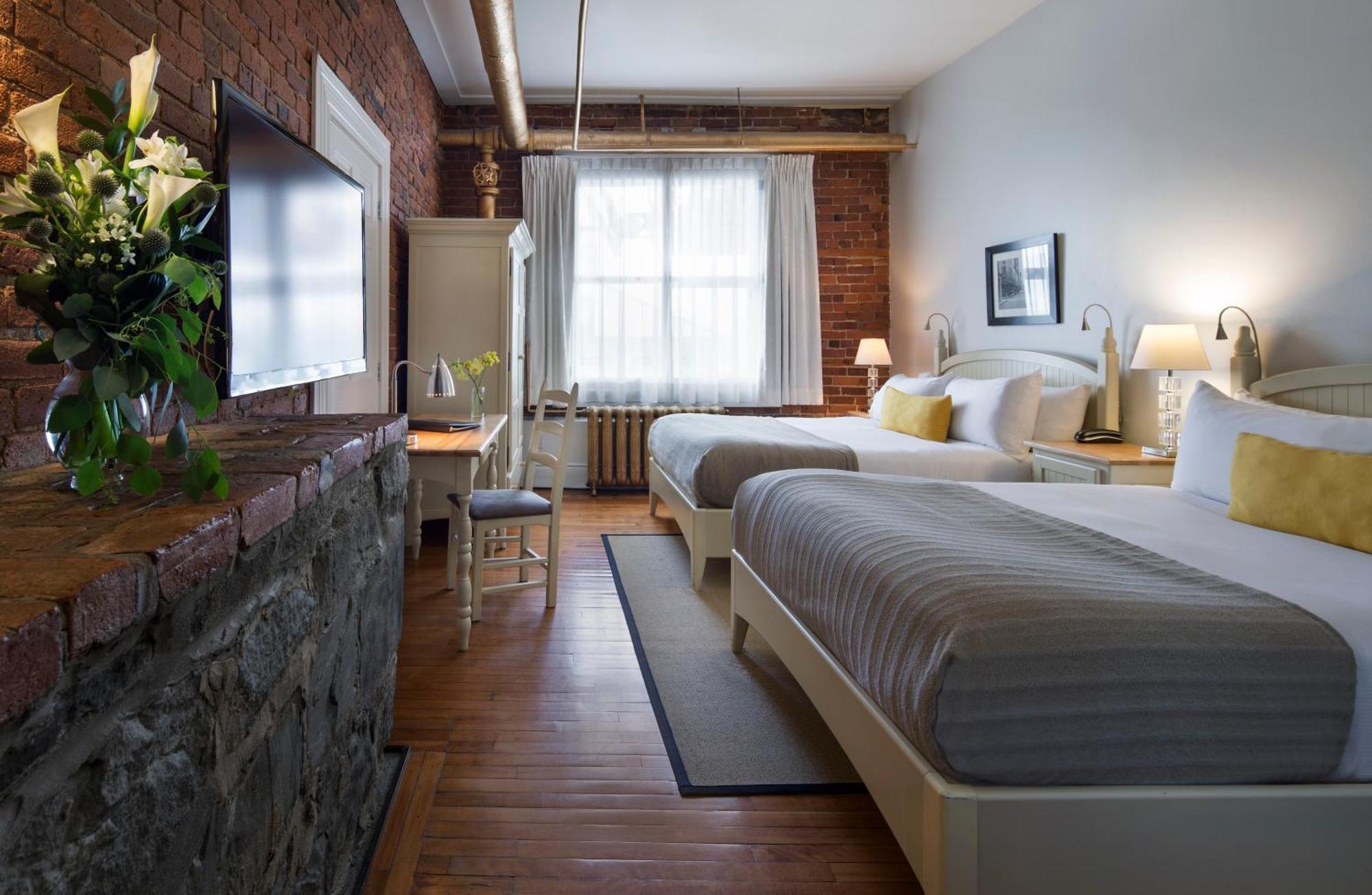 Classic Room with Two Double Beds,706706854:JPEG