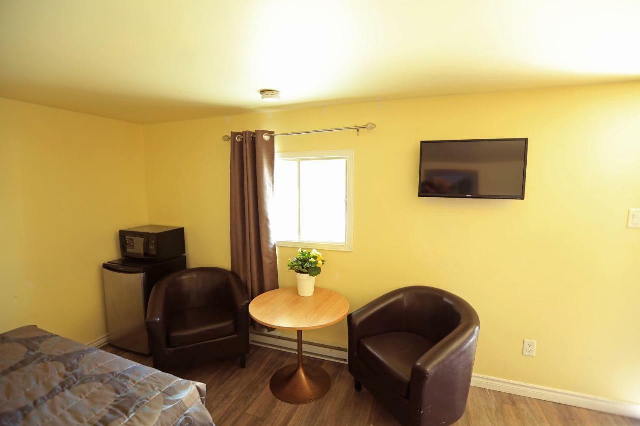 Chambre Double Motel Économique avec 2 Lits Doubles