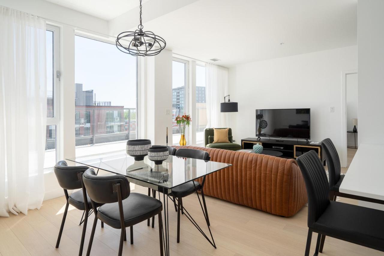 Penthouse Apartment,923088685:JPEG