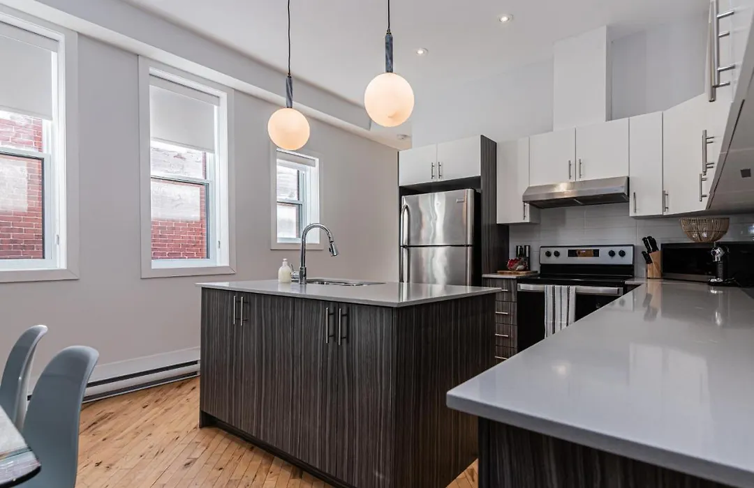 Welcoming And Homey Unit Near Mount Royal By Denstays-1