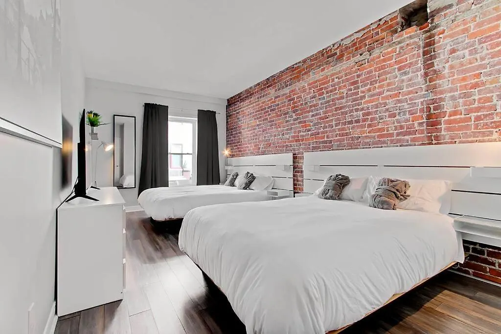 ***Nouveau*** Superbe Condo Pour 8 Personnes-1