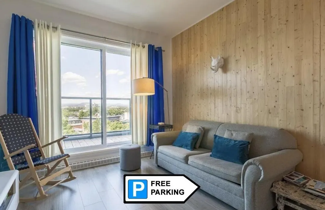 Penthouse/ The Central / With Indoor Parking-1