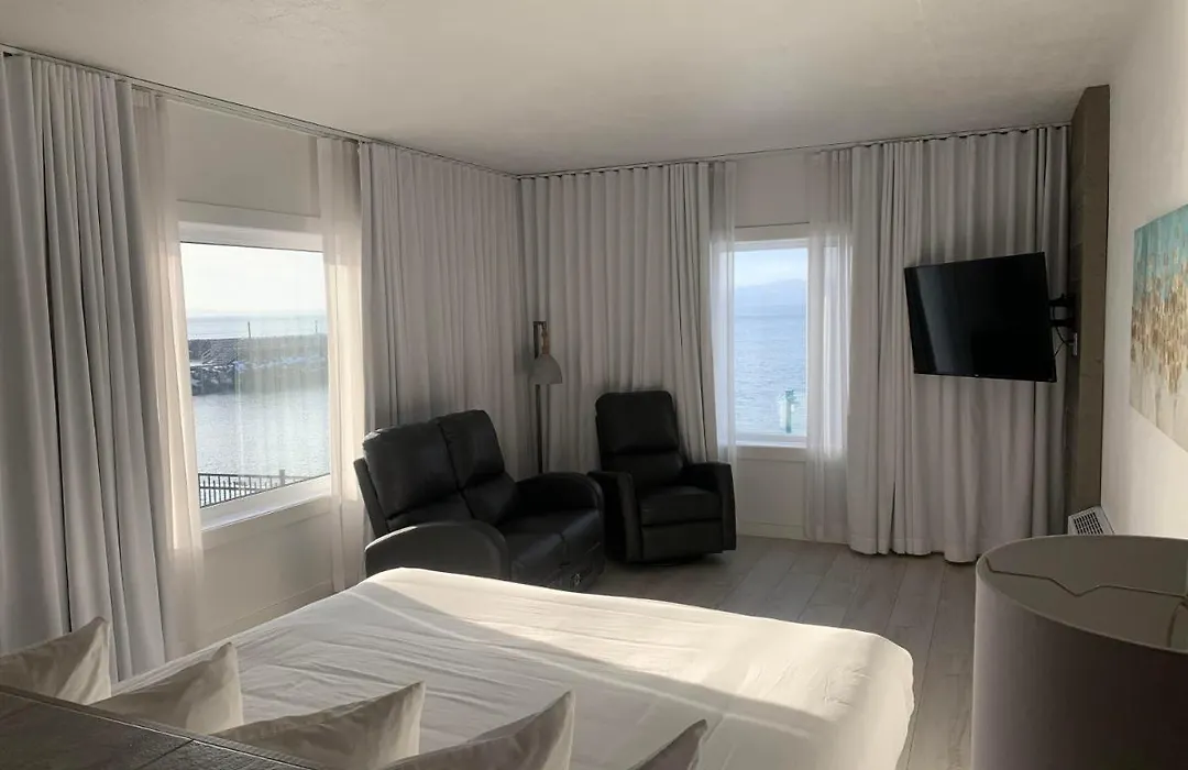 Hotel Sept-Iles-1