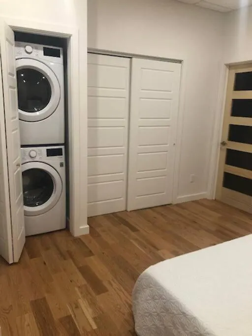 Appartement Le 3 1/2 Au Coeur De Rimouski Pres Du St-Laurent-1