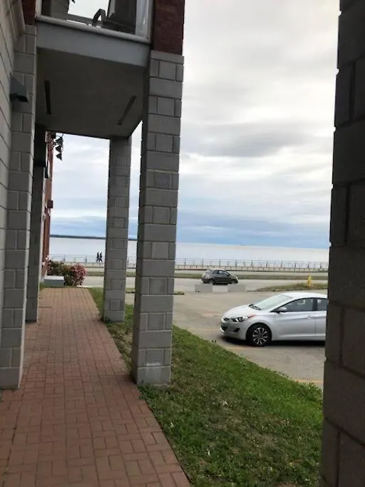 Appartement Loft 102 Au Coeur De Rimouski Pres Du St-Laurent-1