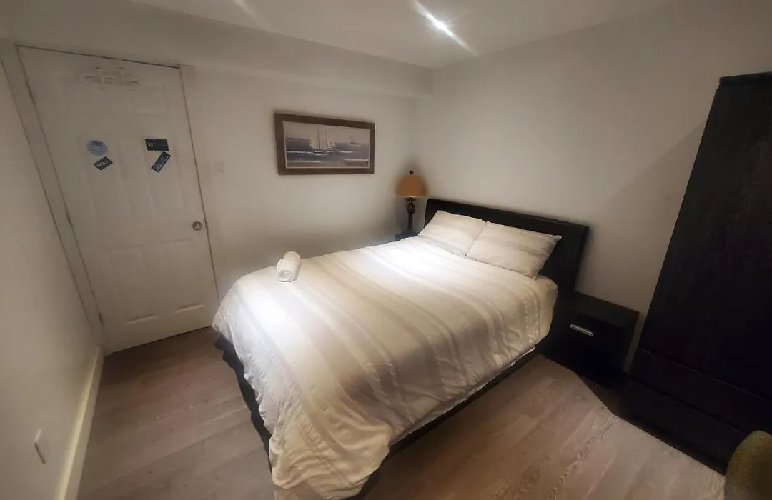 Beautiful Room 4Mins From Gatineau-Ottawa Airport-1