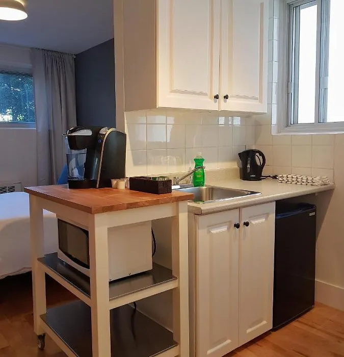 Bright And Spacious Studio Apartment-1