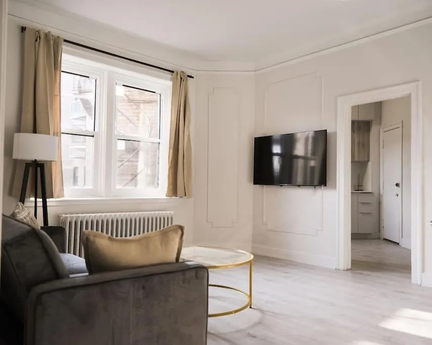 Close To The Action - 2 Bedroom Amazing Unit-1