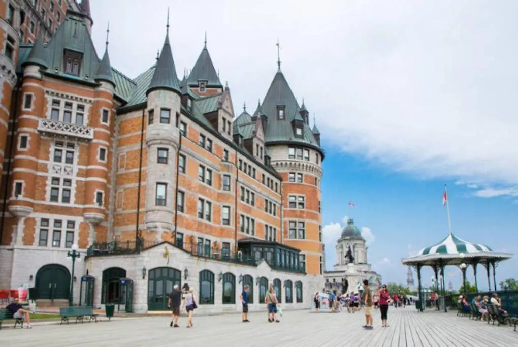2 Bedrooms Apt Downtown Old Quebec Petit Champlain Private Balcony Parking-1