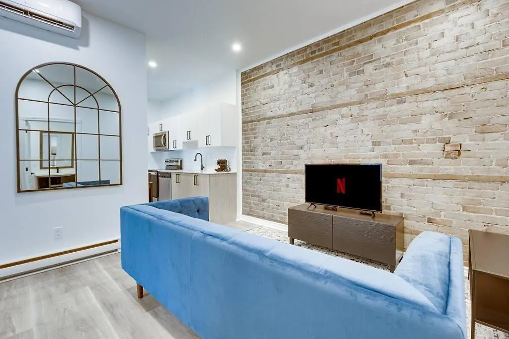 Cute Modern Apartment - Incredible Location-1