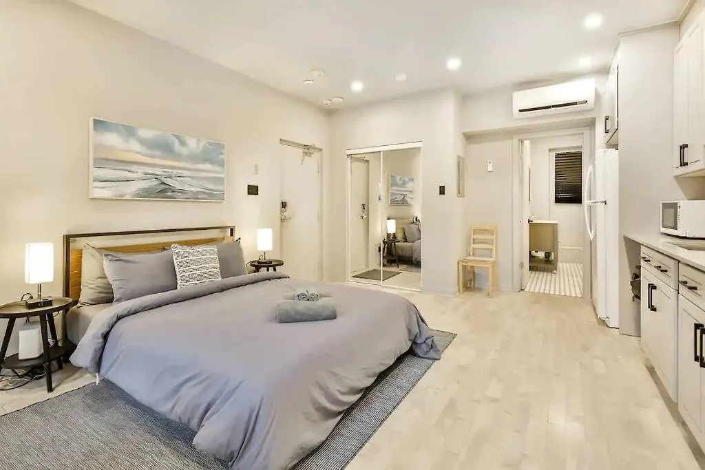 Free Parking - Perfect Location - Must Stay-1