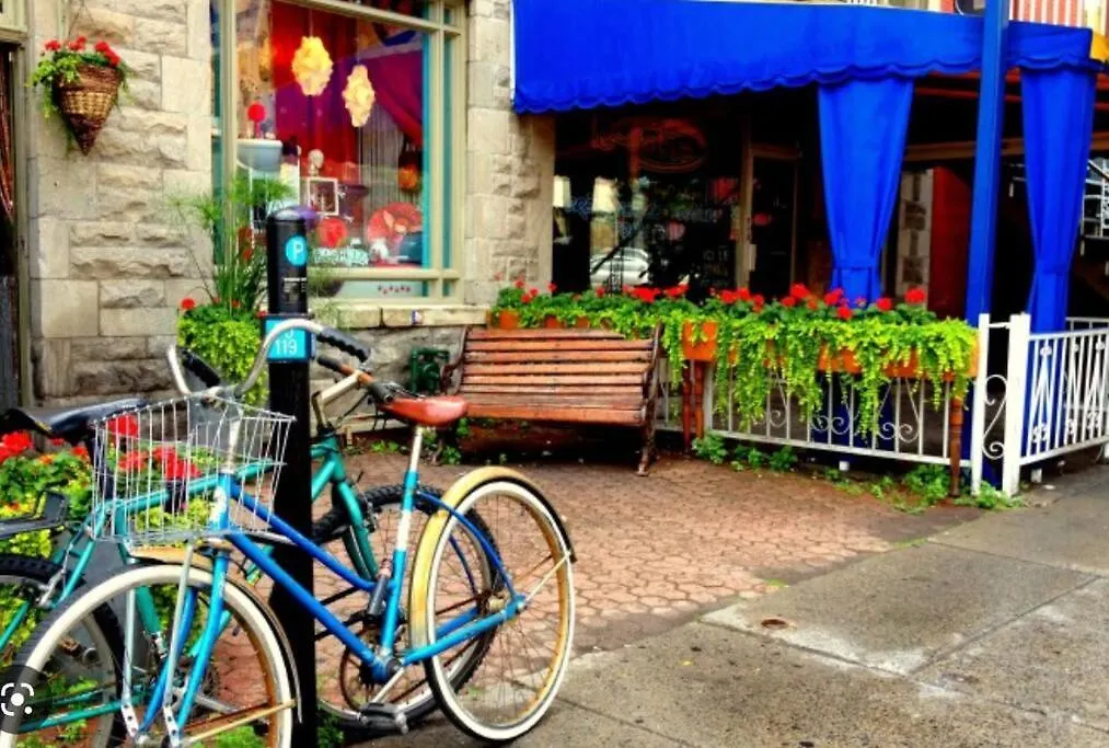 Location - Trendy Neighborhood - Must Stay-1