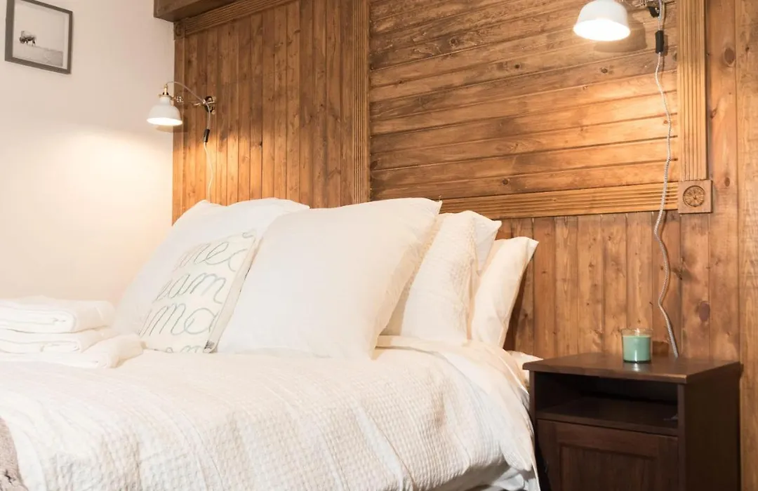 Cozy Studio Steps From Chateau Frontenac - Condo Nachy-1