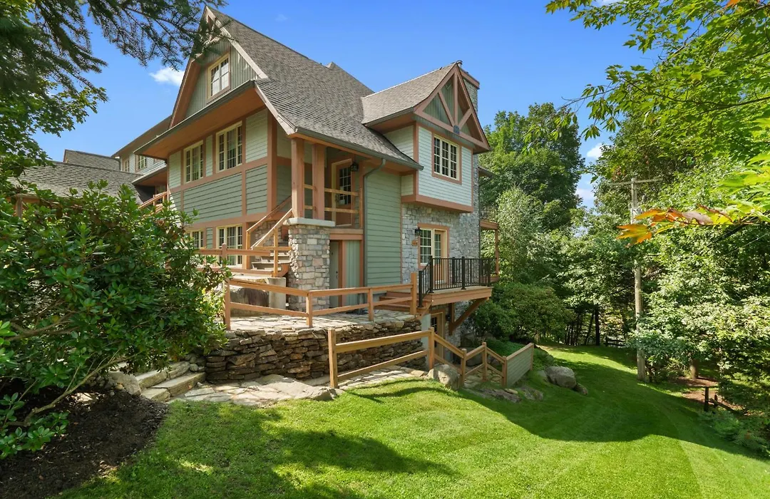 Les Falaises Tremblant - Ski Inout Condo W2Bdrs-1