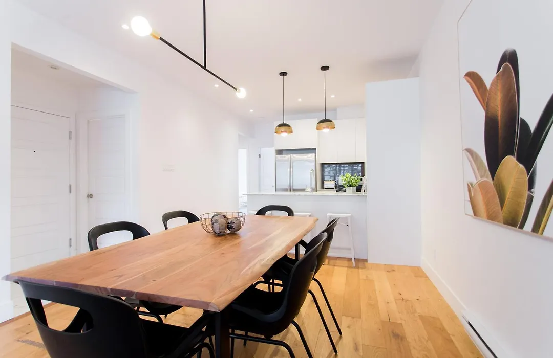 Hip, Stylish Apartment In Little Italy By Den Stays A-1