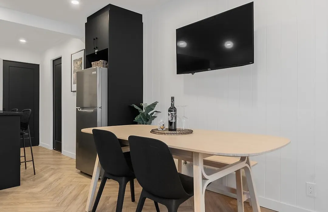 Les Appartements Du 300-1