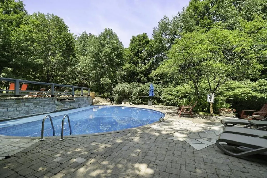 Les Manoirs Wpool & Hot Tub Near Village 110-7-1