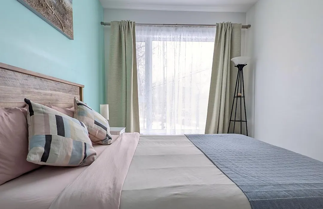 La Vie Est Belle: Free Parking, Gym, Rooftop Terrace-1